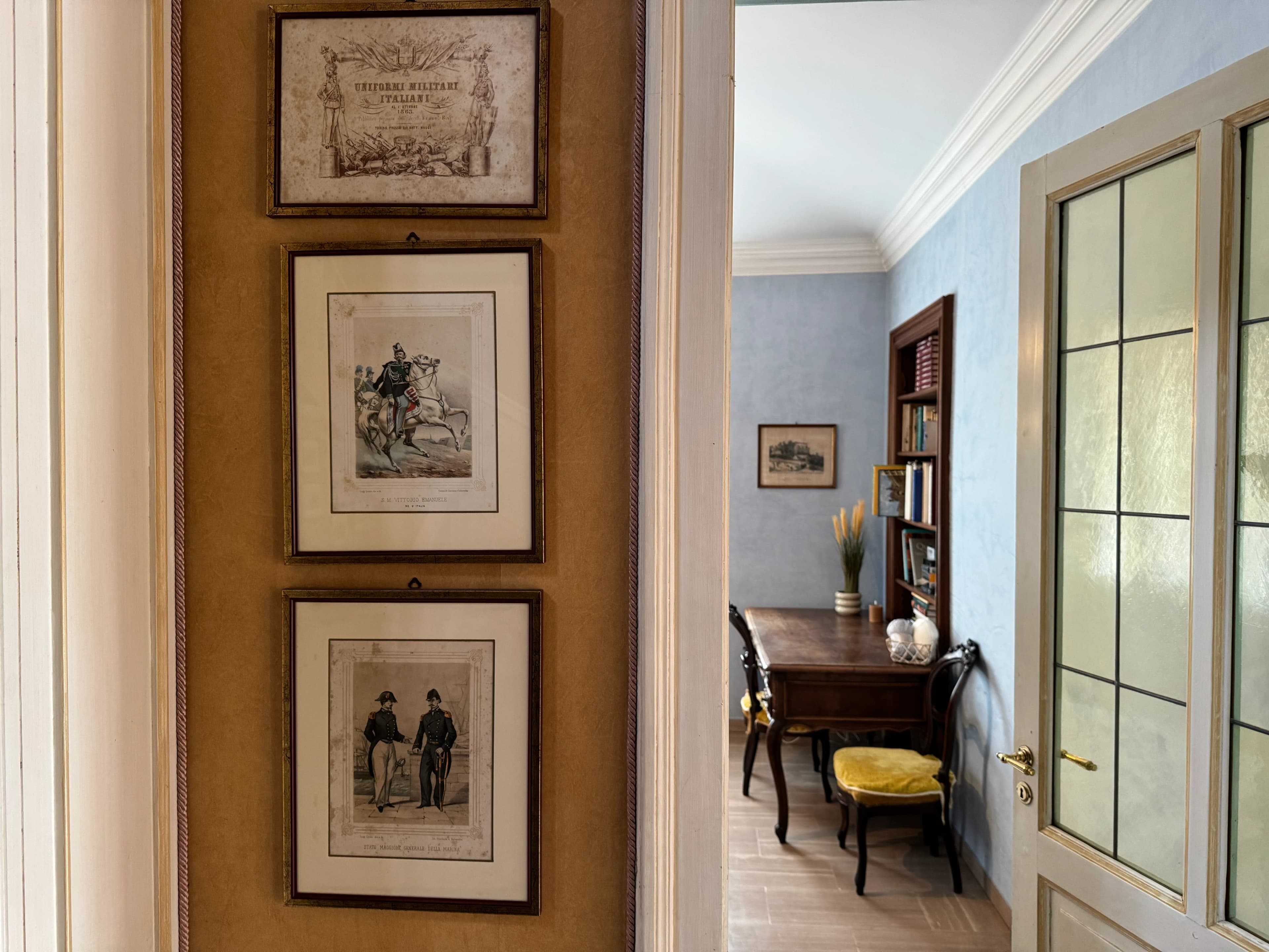 Interno luminoso di Villa Dorotea